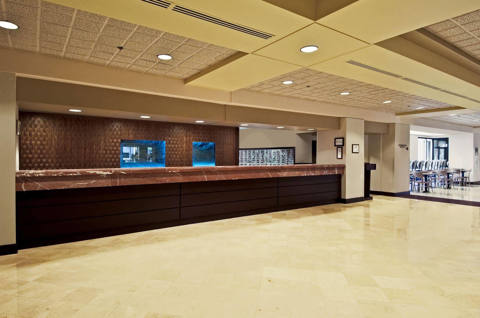 Nced Conference Center & Hotel Norman Bagian luar foto