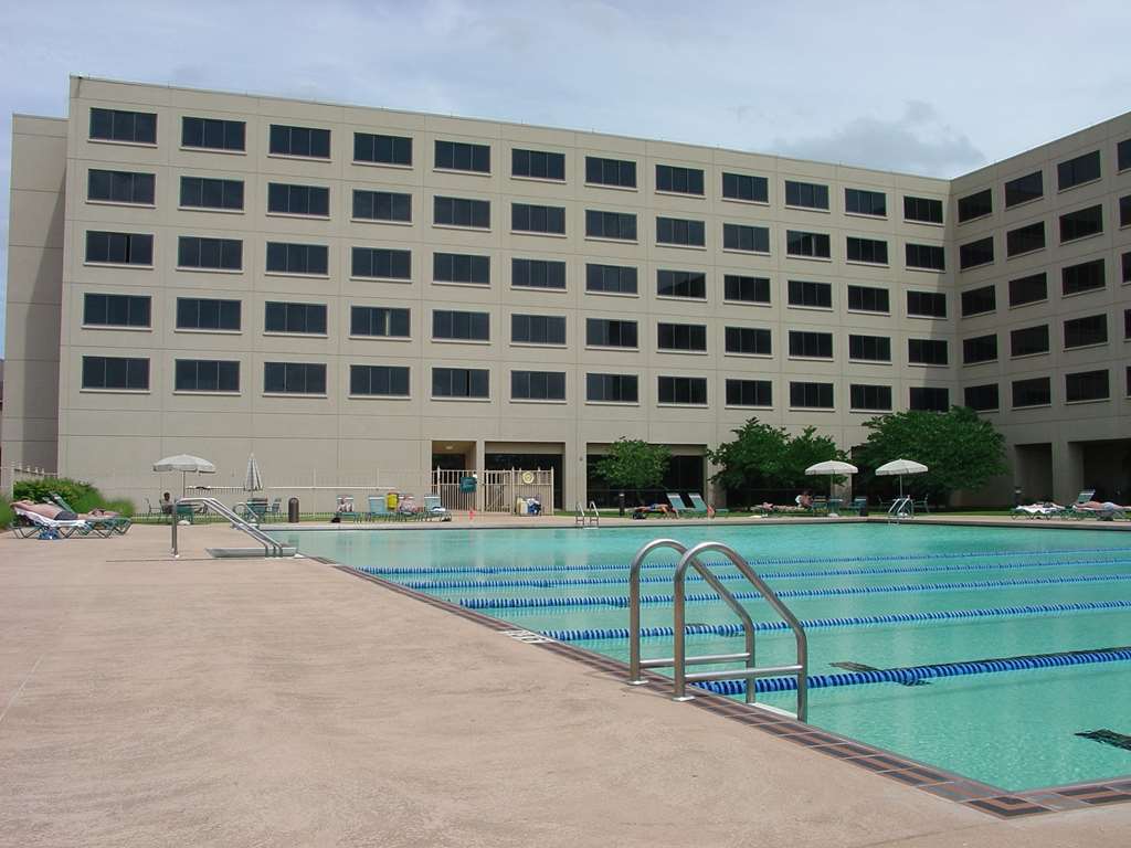 Nced Conference Center & Hotel Norman Bagian luar foto